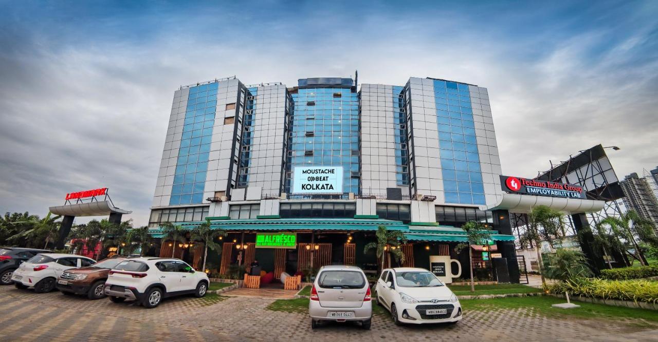 Moustache Offbeat Kolkata Hostel Exterior foto